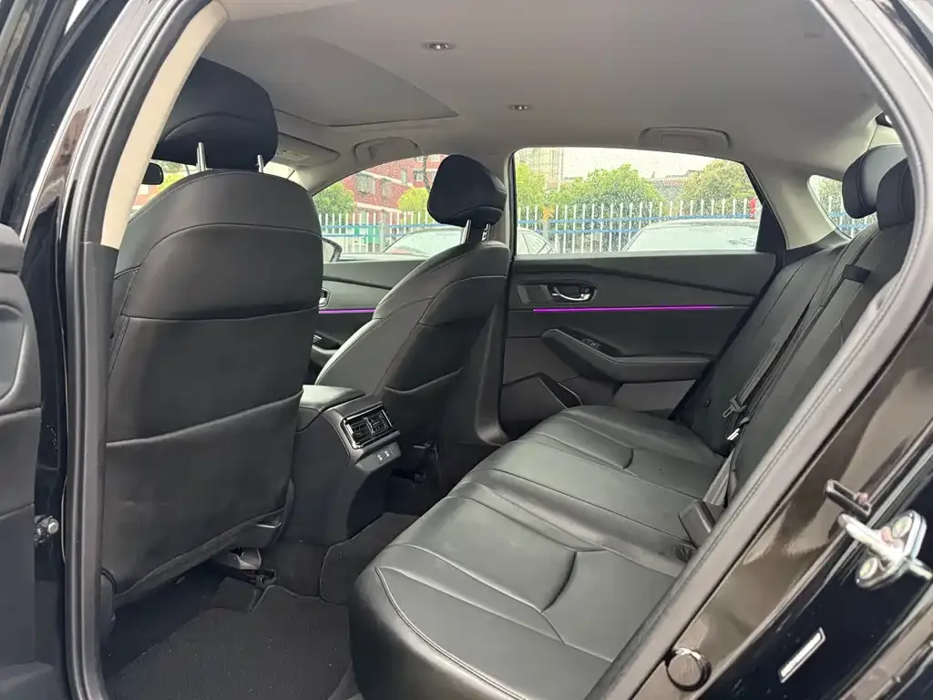 Honda Accord — фото 2