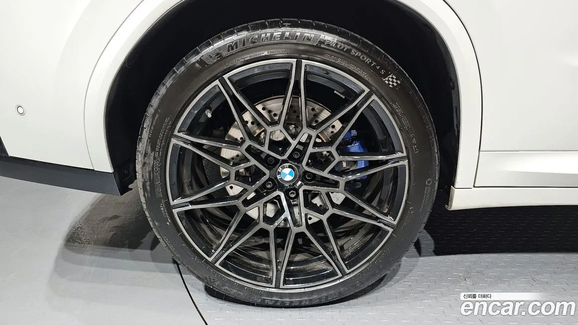 BMW X4M 2024 из KR, фото 10