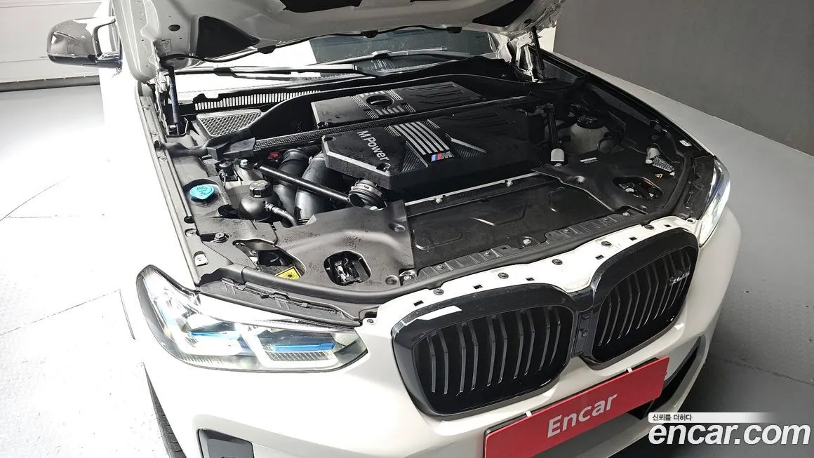 BMW X4M 2024 из KR, фото 9