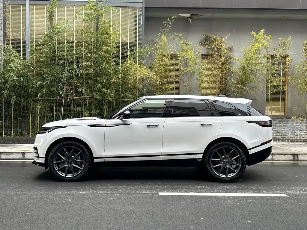 Land Rover Velar — фото 9