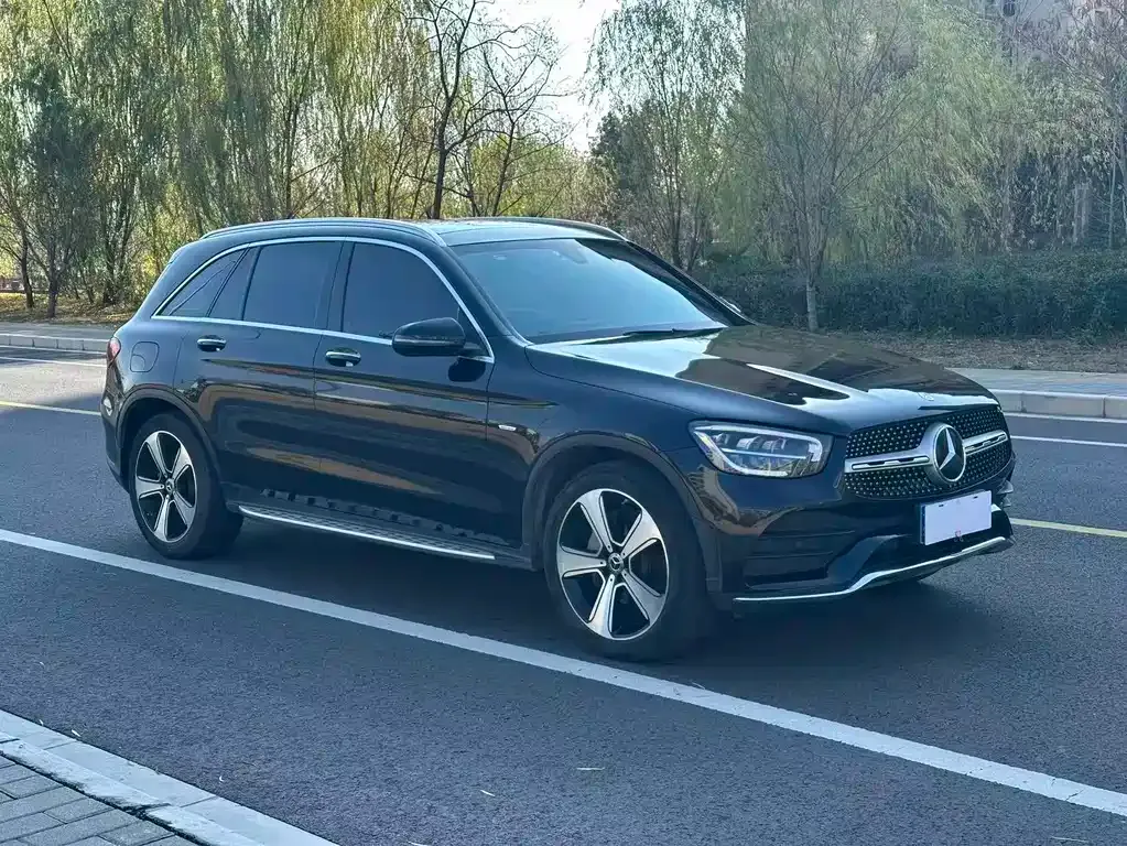 Mercedes-Benz GLC — фото 6