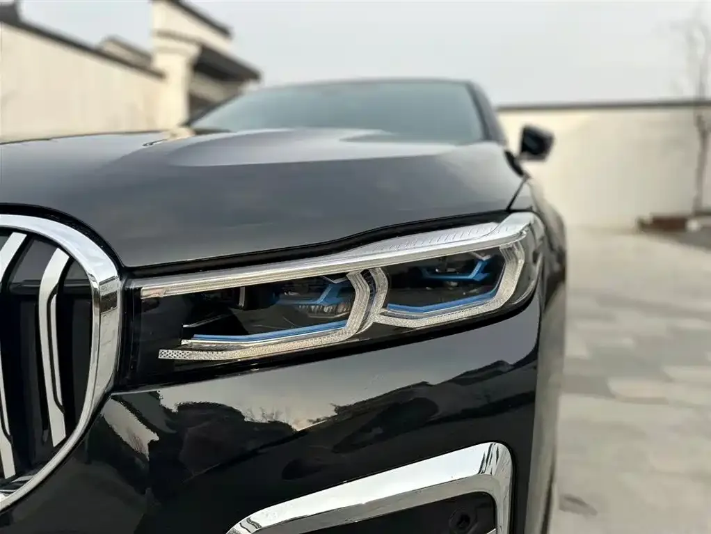 BMW 7 Series 2021 из CN, фото 2
