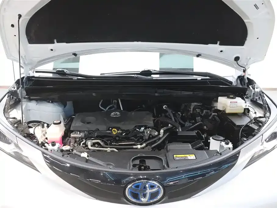 Toyota Sienna 2022 из CN, фото 8