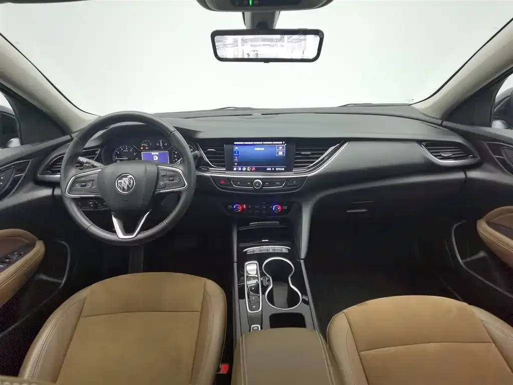 Buick Regal — фото 10