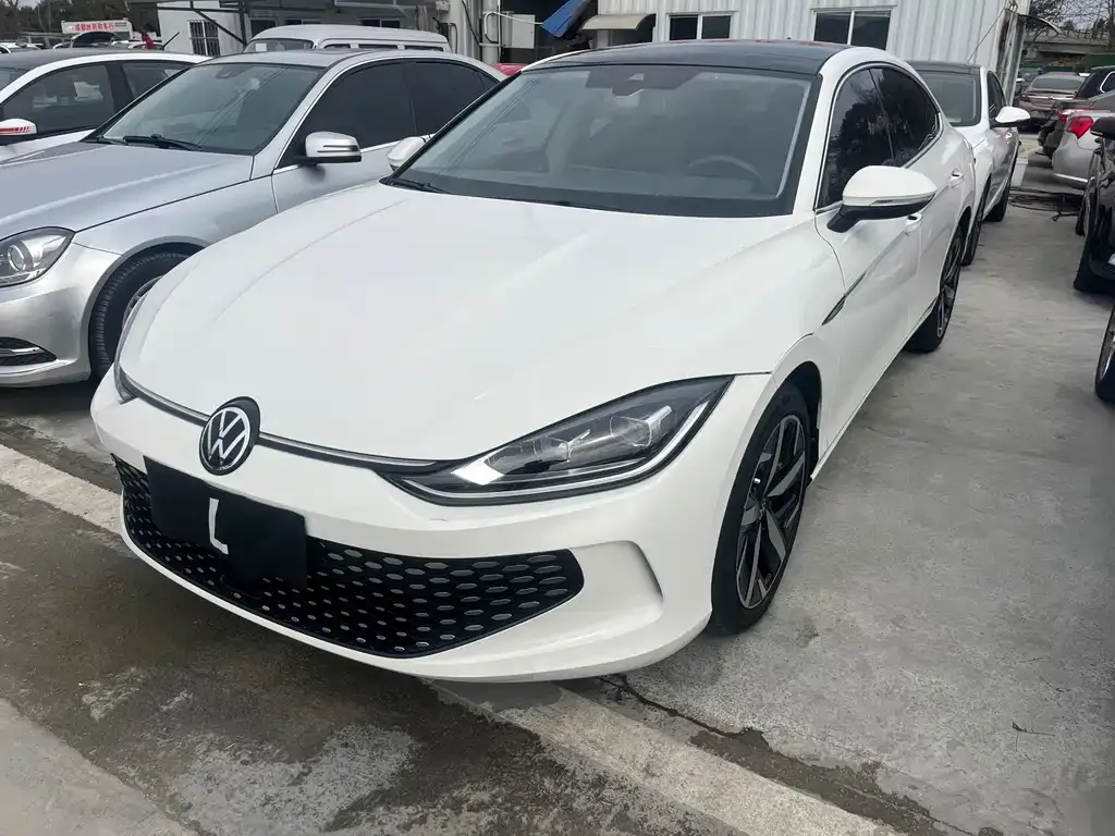 Volkswagen Lamando 2023 из CN, фото 1