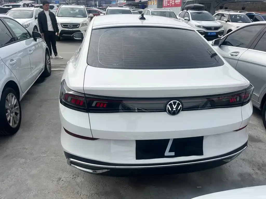 Volkswagen Lamando 2023 из CN, фото 8