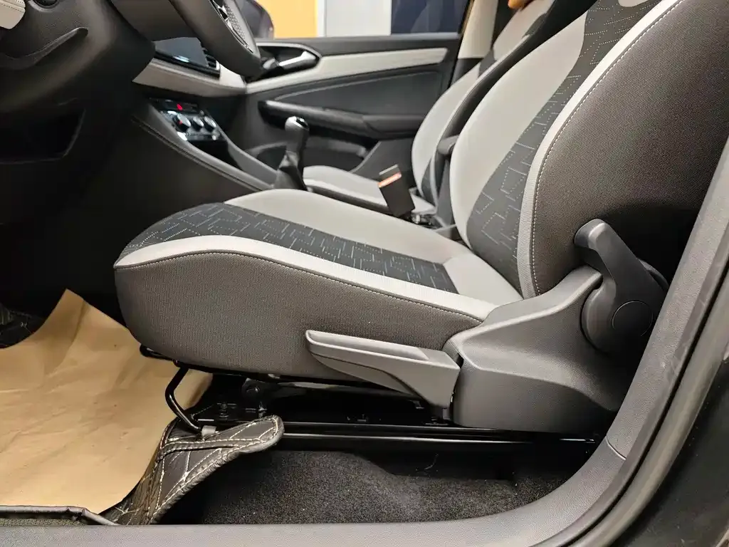 Jetta VS5 2025 из CN, фото 8