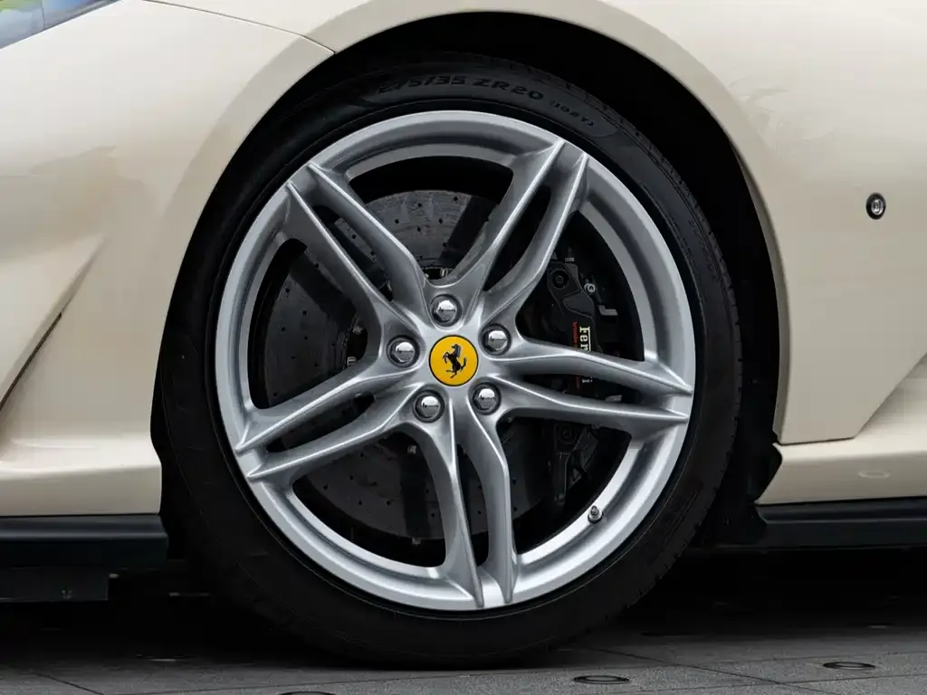 Ferrari 812 2024 из CN, фото 2