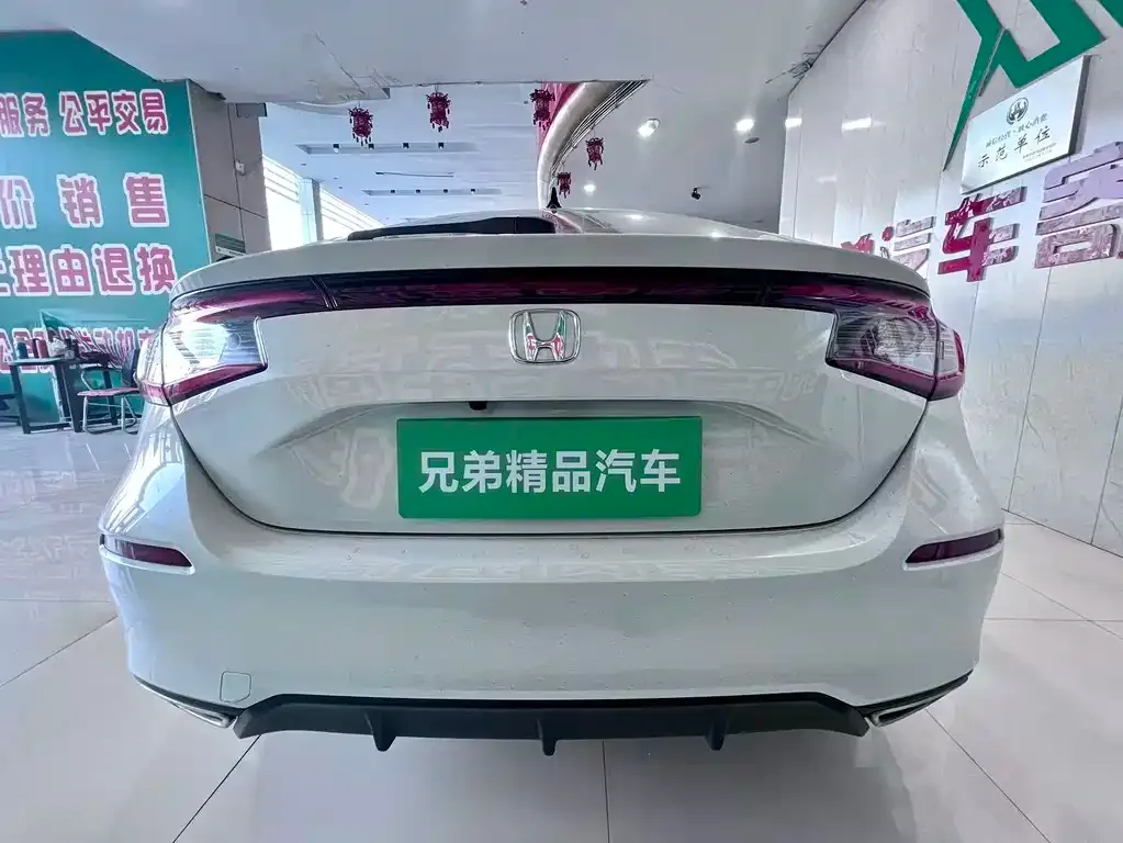 Honda Civic — фото 6