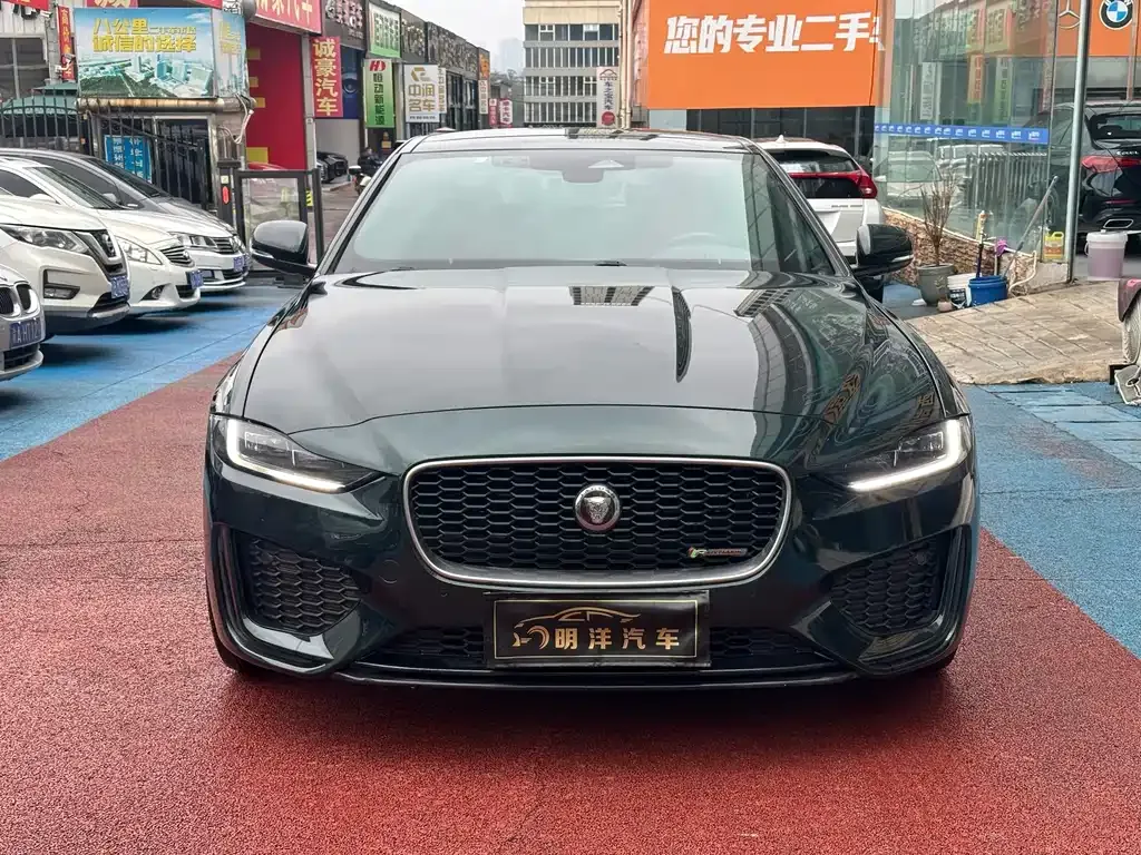 Jaguar XEL — фото 10