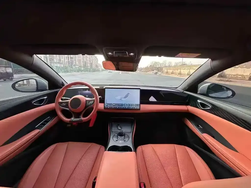 BYD Seal — фото 2