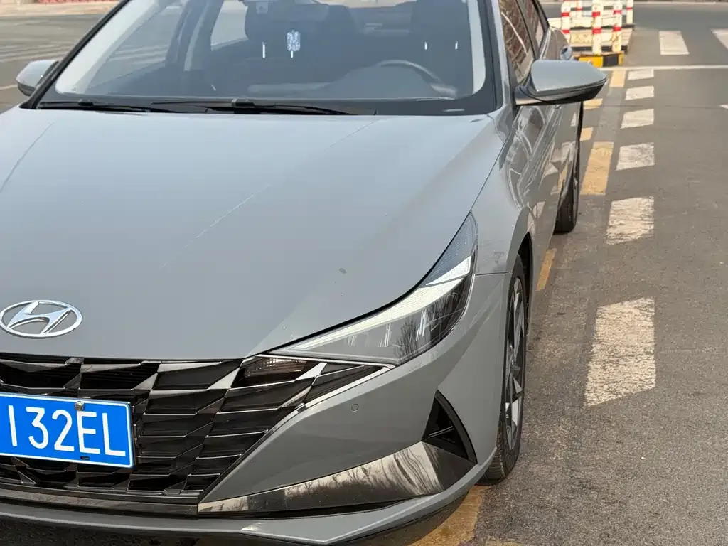 Hyundai Elantra 2023 из CN, фото 8