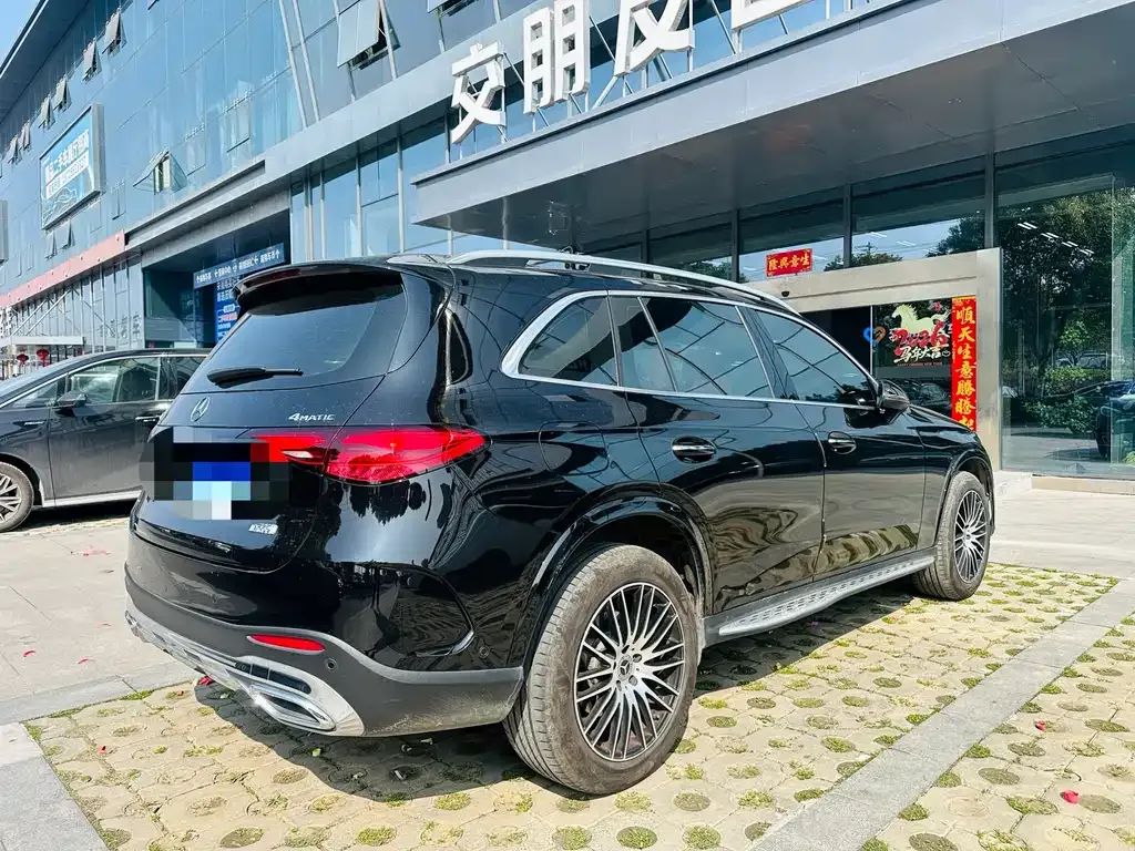Mercedes-Benz GLC — фото 7