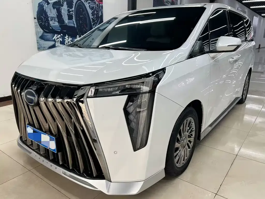 GAC Motor Trumpchi M8 — фото 1