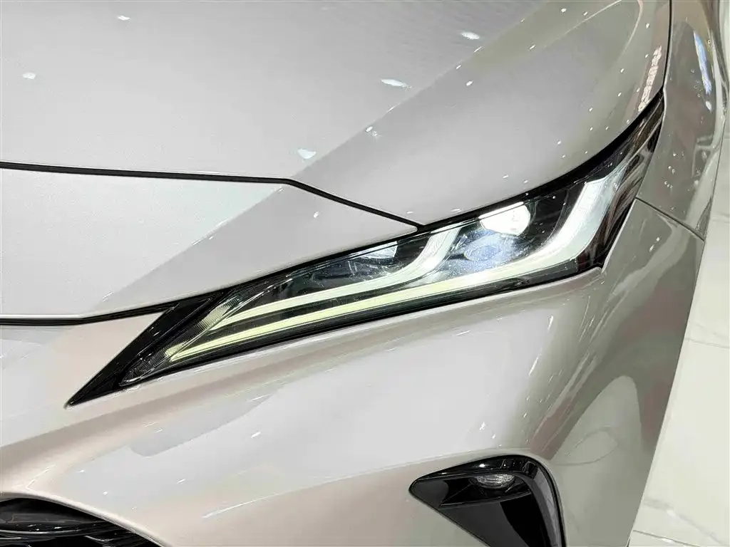 Toyota Venza 2022 из CN, фото 5
