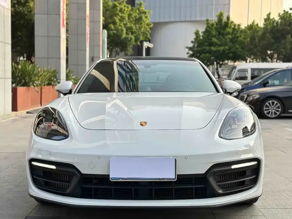 Porsche Panamera 2021 из CN, фото 2