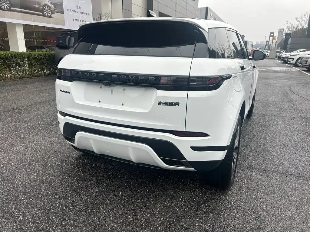 Land Rover Evoque — фото 8