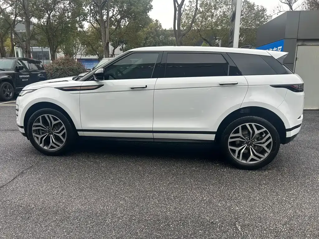 Land Rover Evoque — фото 6