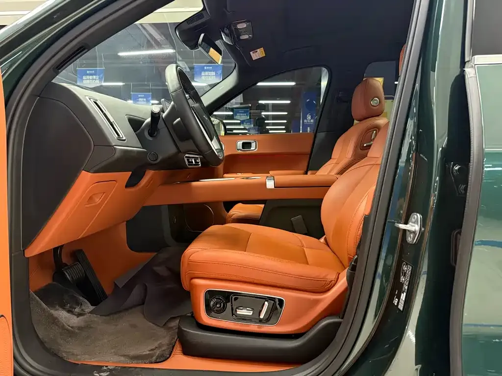 Li Auto Li L8 2023 из CN, фото 3