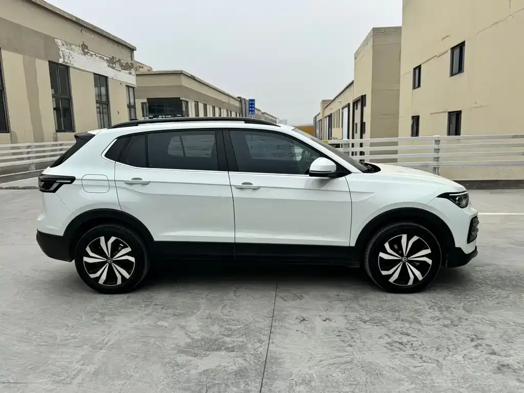 Volkswagen Tharu — фото 5