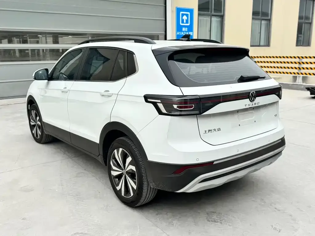 Volkswagen Tharu — фото 2