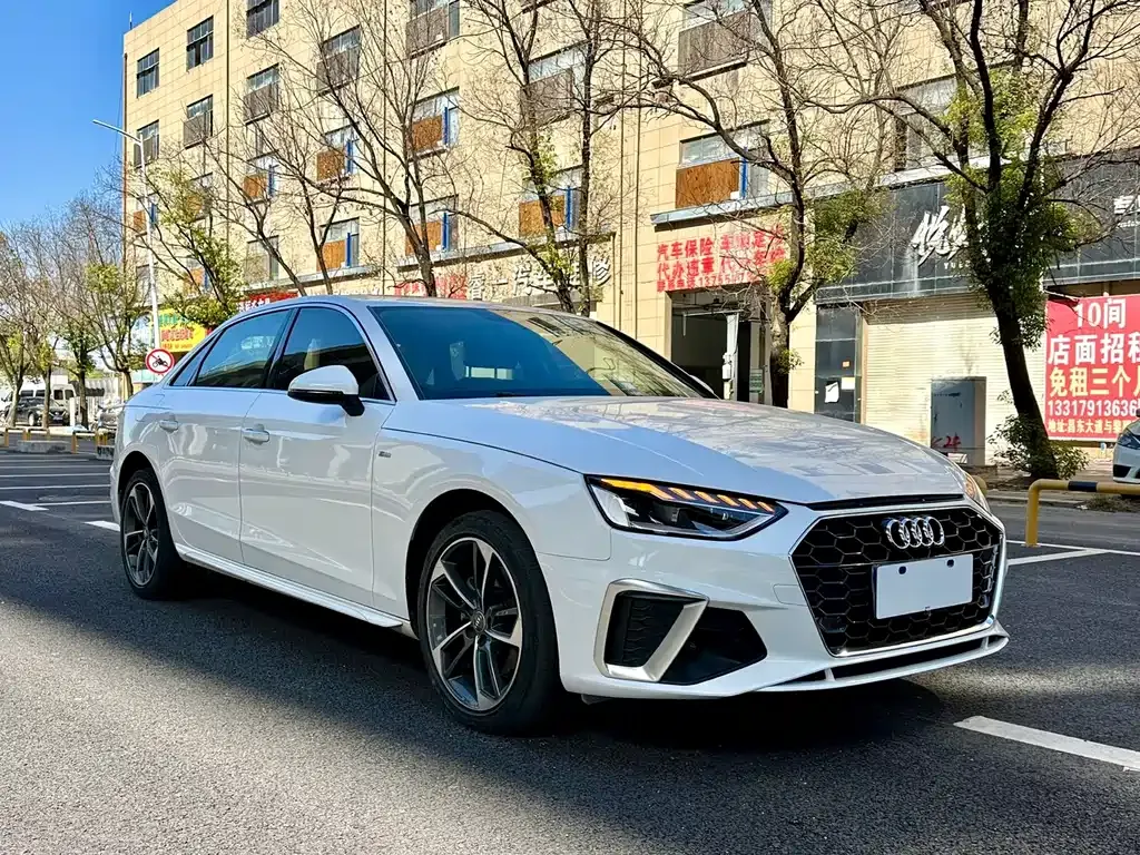 Audi A4L — фото 8
