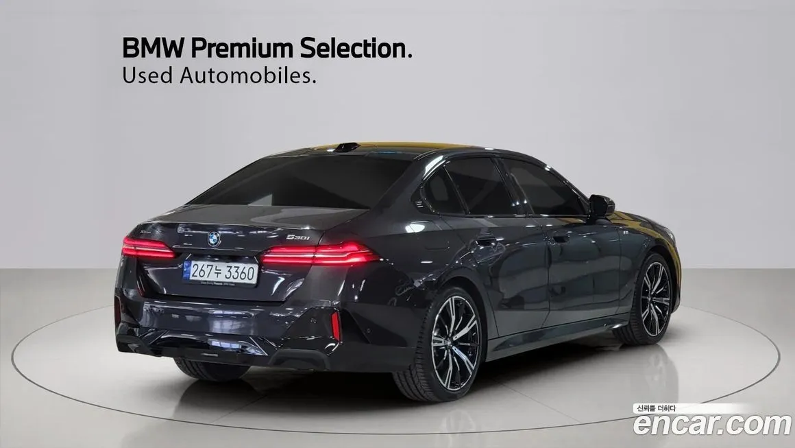 BMW 5-Series 2024 из KR, фото 3