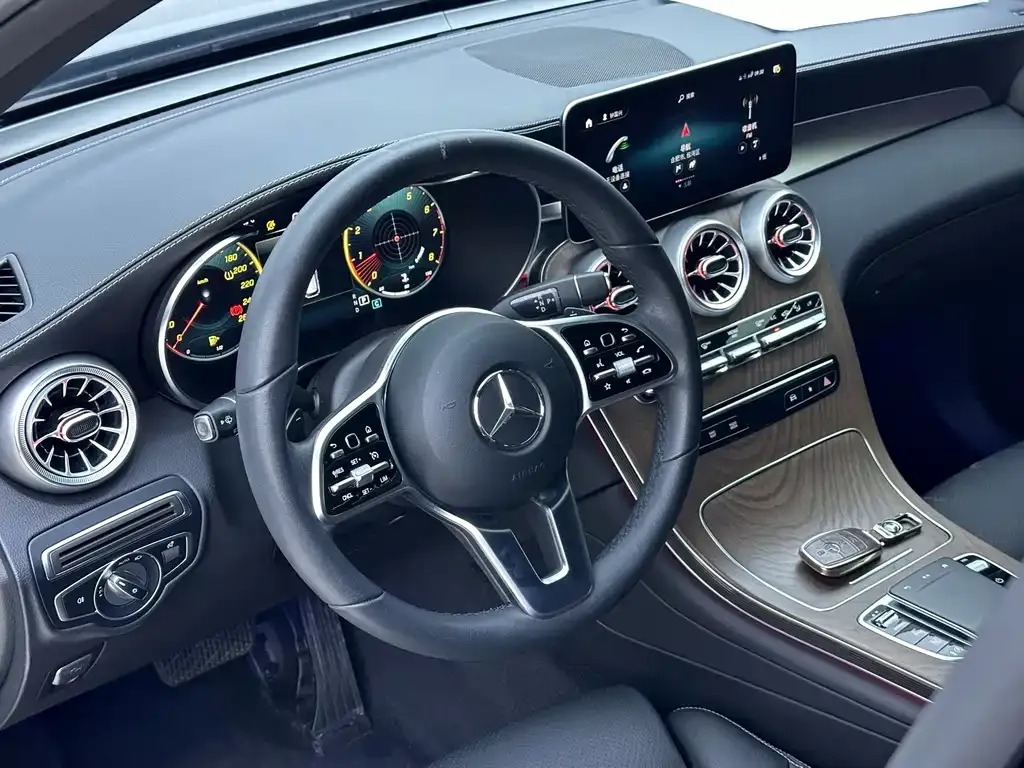 Mercedes-Benz GLC 2022 из CN, фото 8