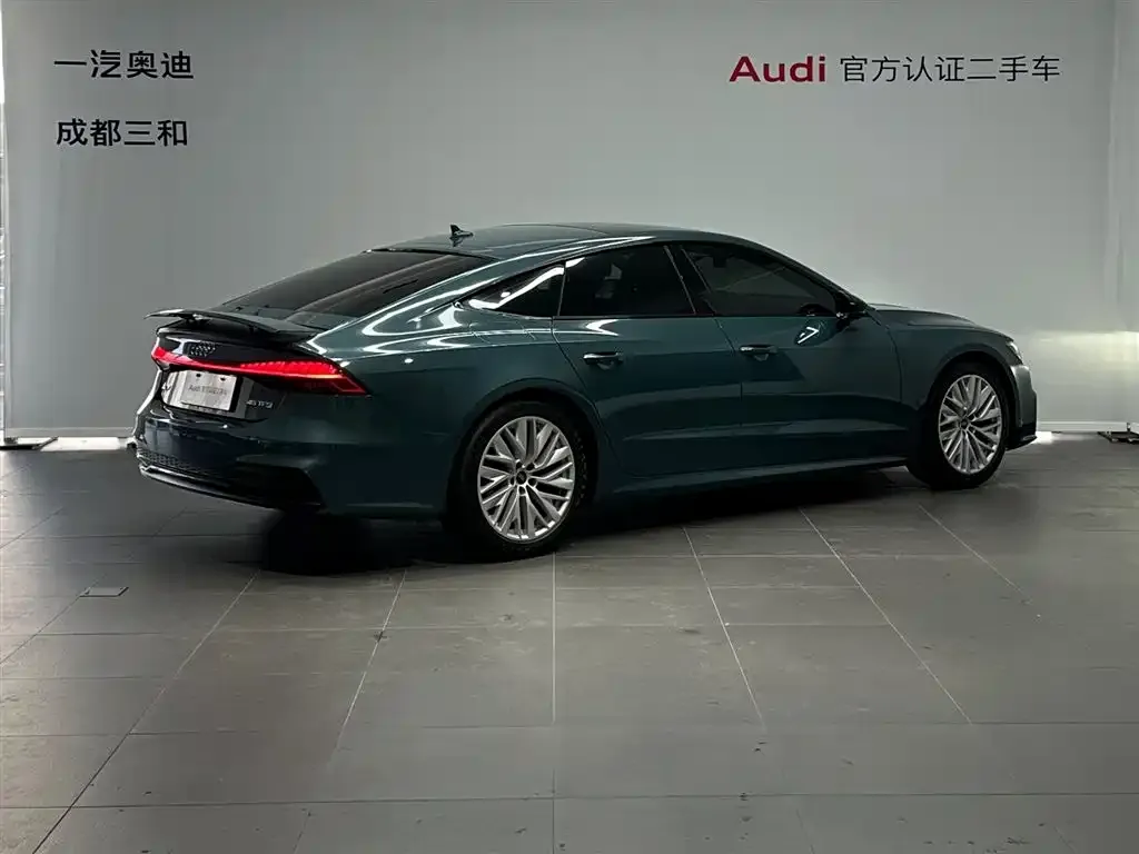 Audi A7 2021 из CN, фото 6