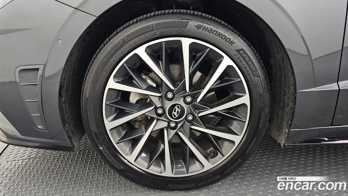 Hyundai Sonata 2023 из KR, фото 3