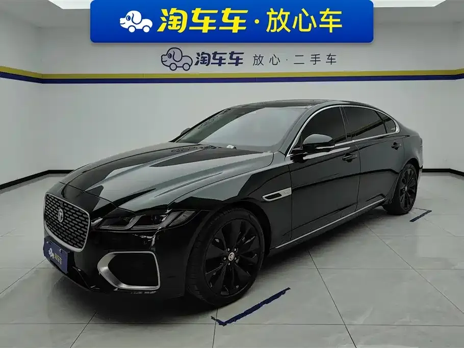 Jaguar XFL — фото 1