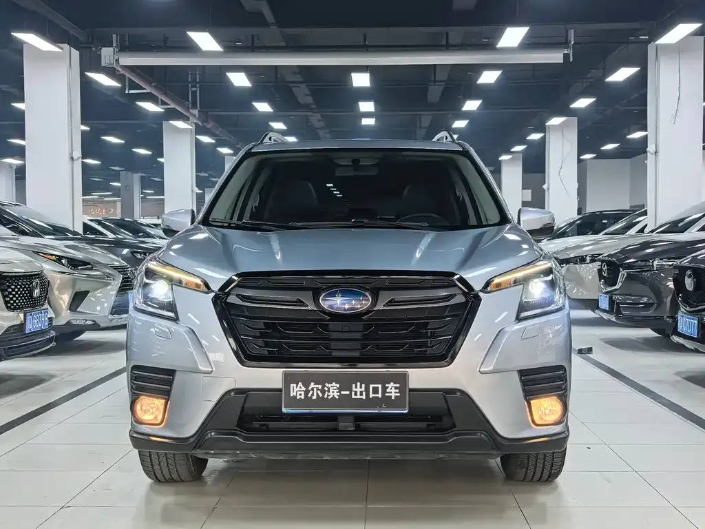 Subaru Forester — фото 8