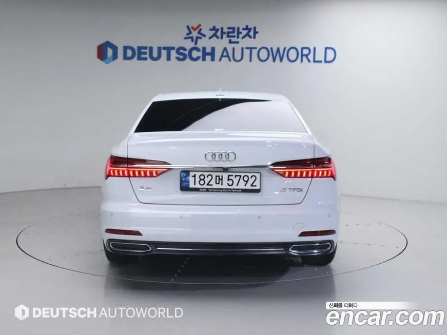 Audi A6 — фото 6