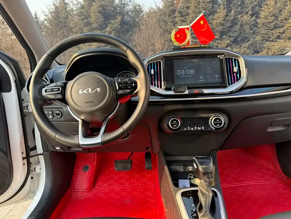 Kia KX1 2022 из CN, фото 10