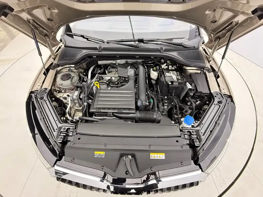 Skoda Octavia 2022 из CN, фото 5