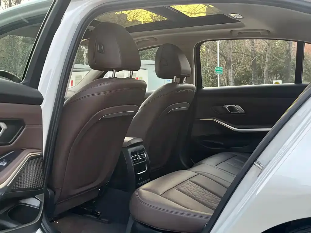 BMW i3 2022 из CN, фото 3