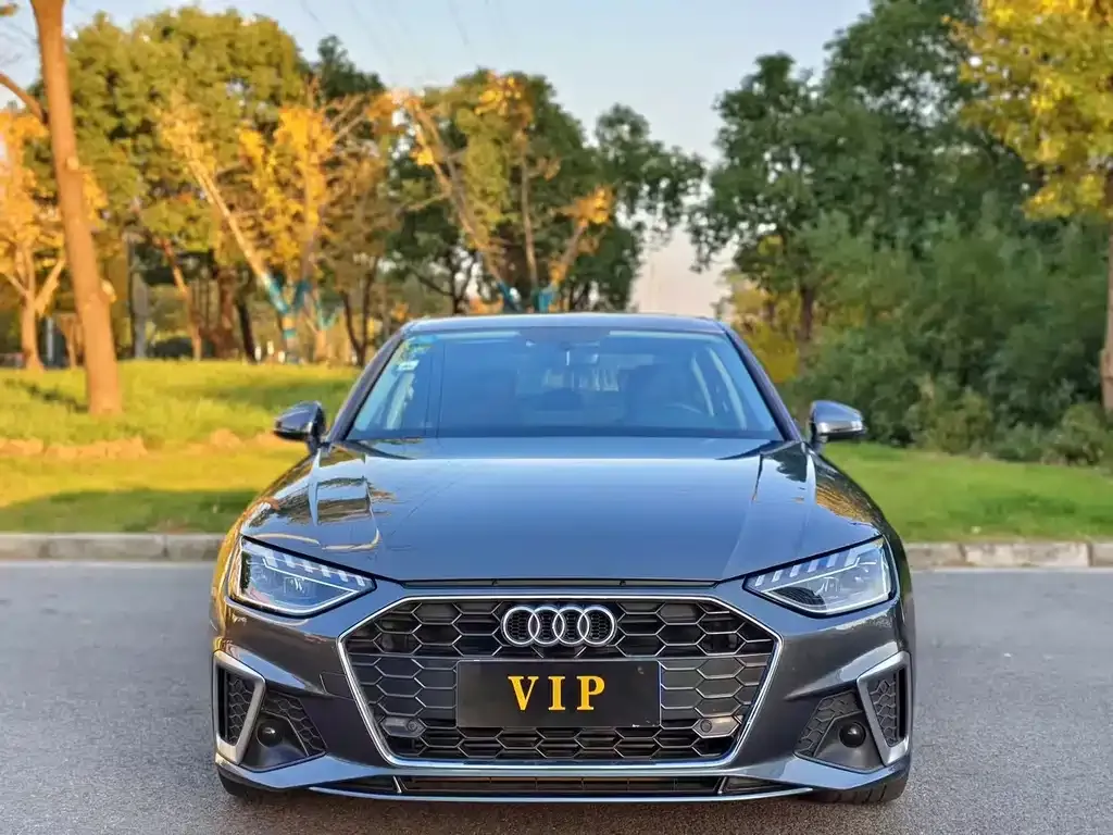 Audi A4L — фото 5