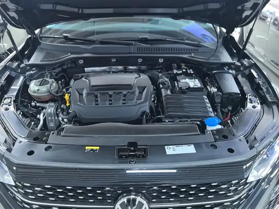 Volkswagen Passat — фото 9