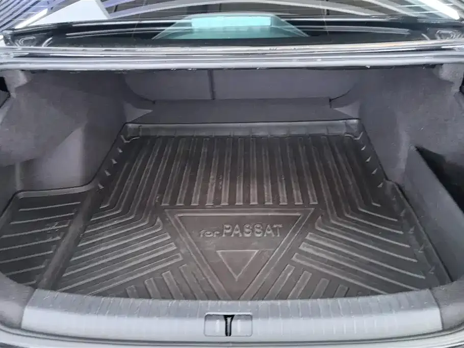 Volkswagen Passat — фото 4