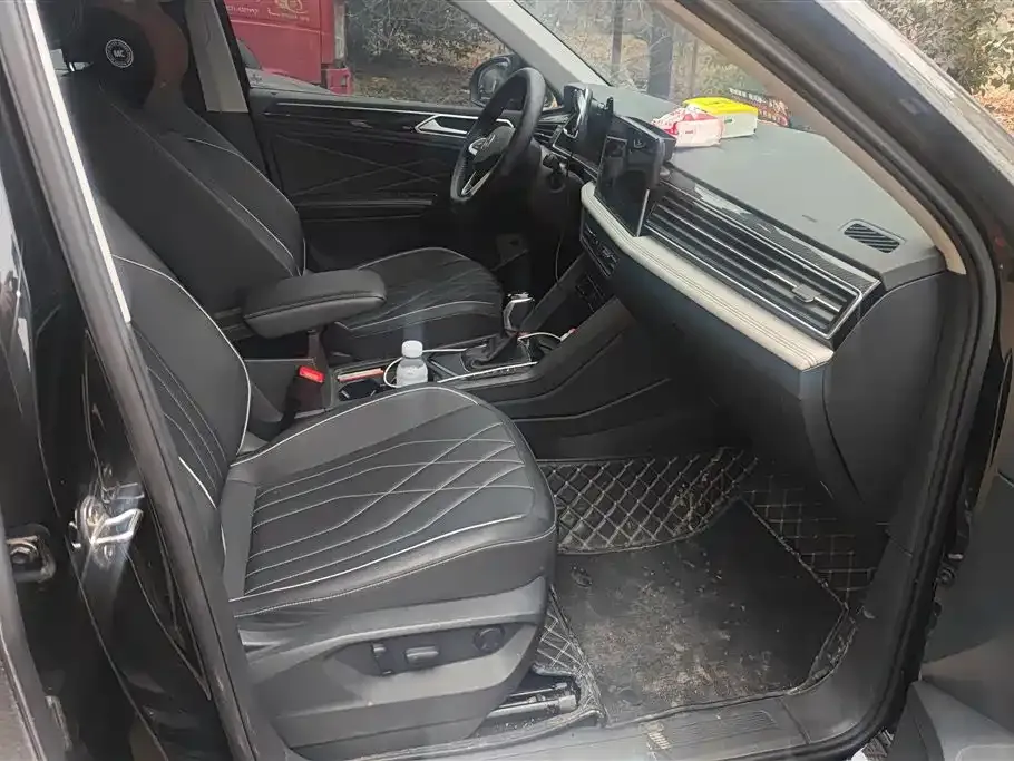Volkswagen Tiguan L 2024 из CN, фото 4