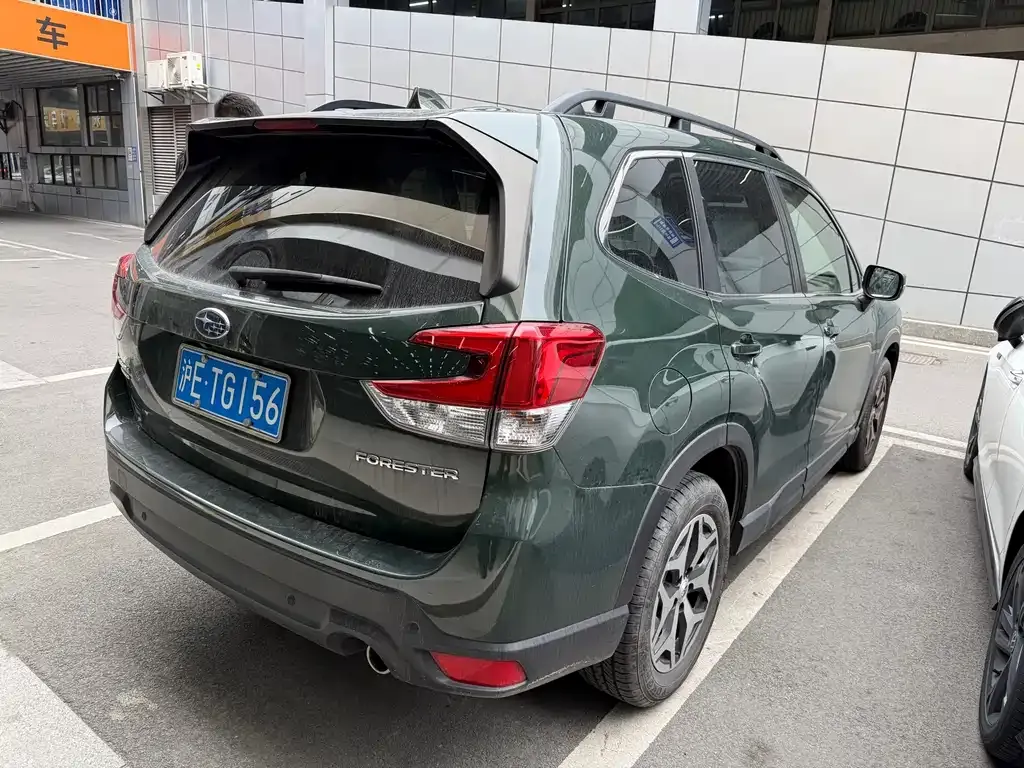 Subaru Forester 2022 из CN, фото 3