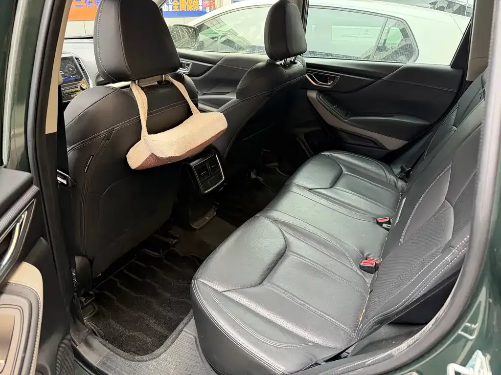 Subaru Forester 2022 из CN, фото 4