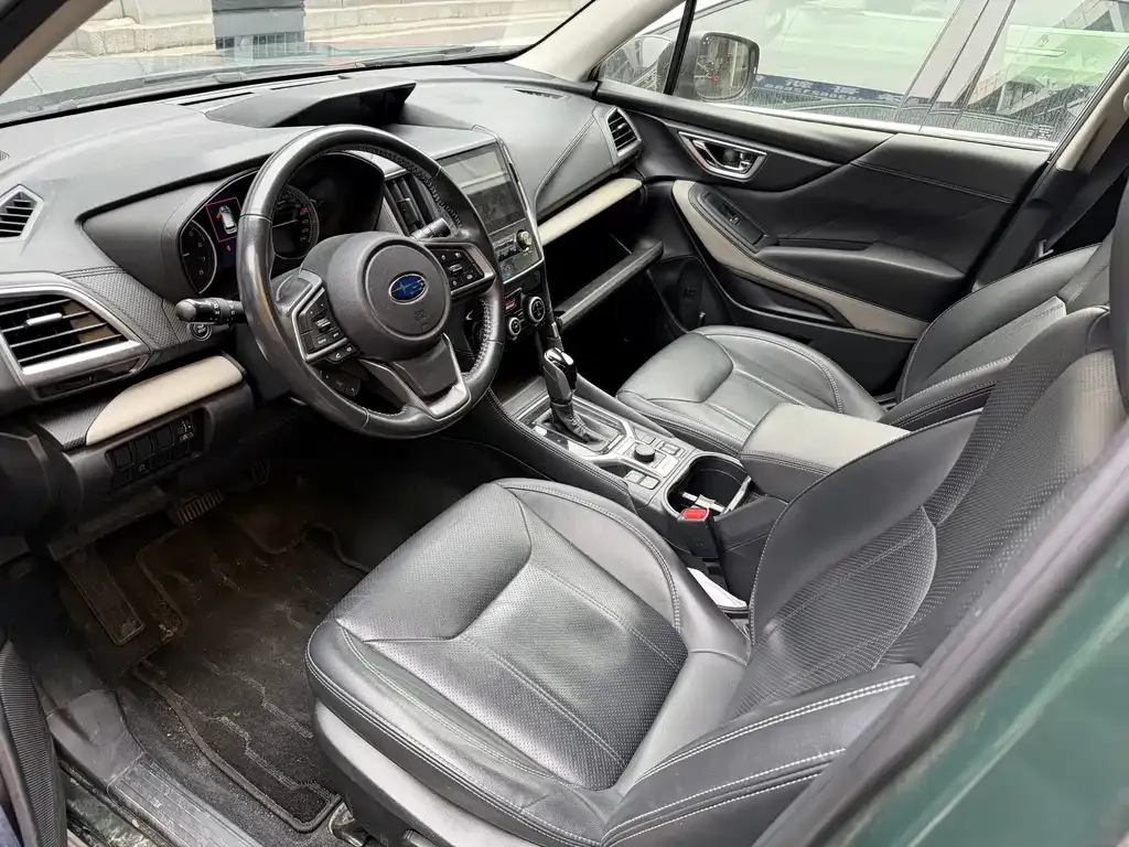 Subaru Forester 2022 из CN, фото 7