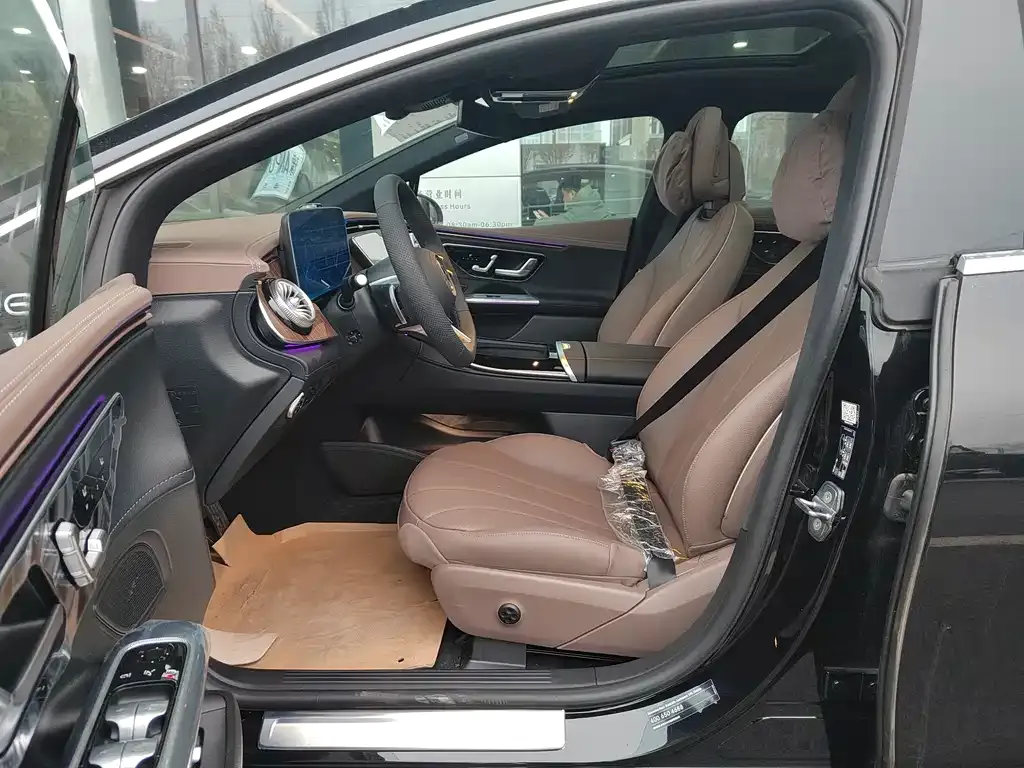 Mercedes-Benz EQE 2025 из CN, фото 4