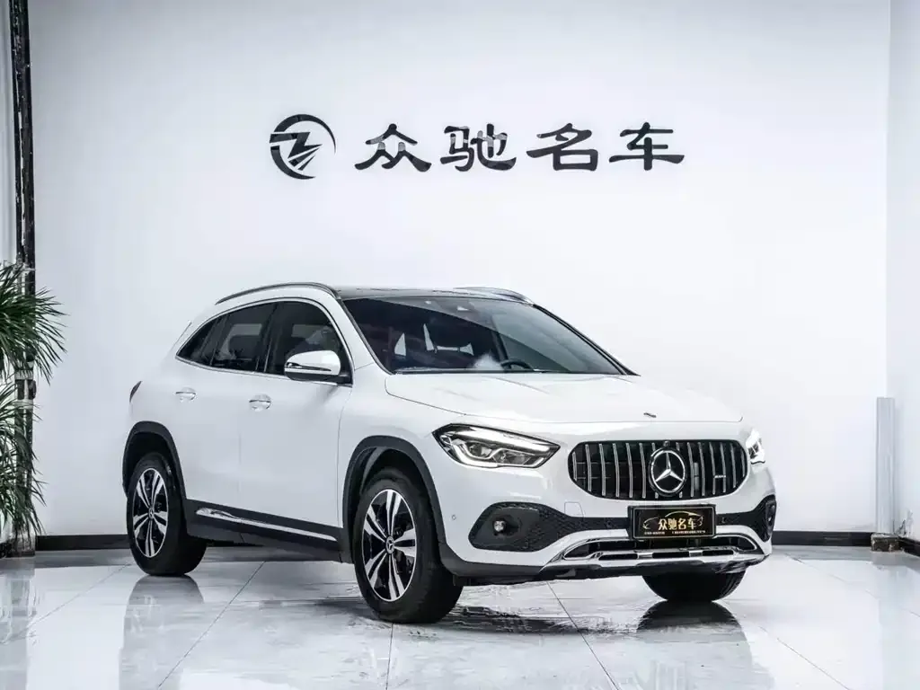 Mercedes-Benz GLA — фото 5