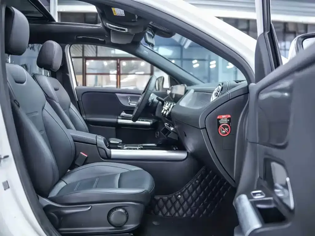 Mercedes-Benz GLA — фото 4