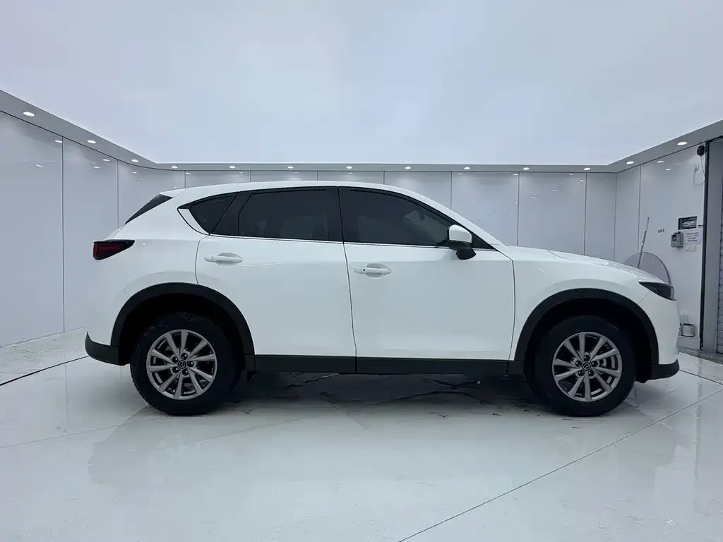 Mazda CX-5 2022 из CN, фото 3
