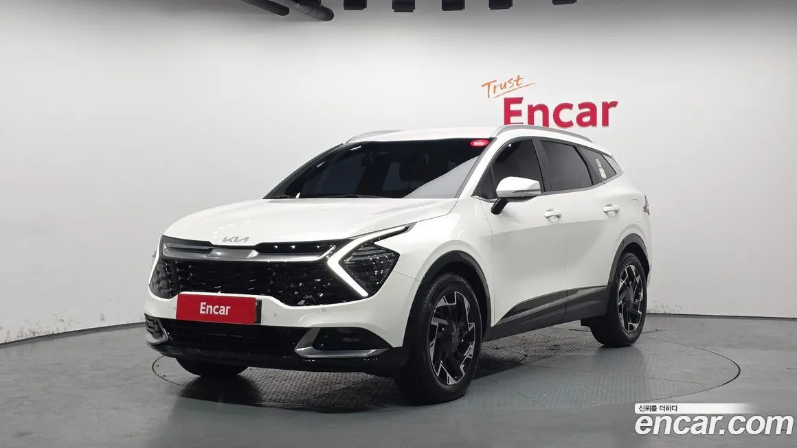 Kia Sportage — фото 1
