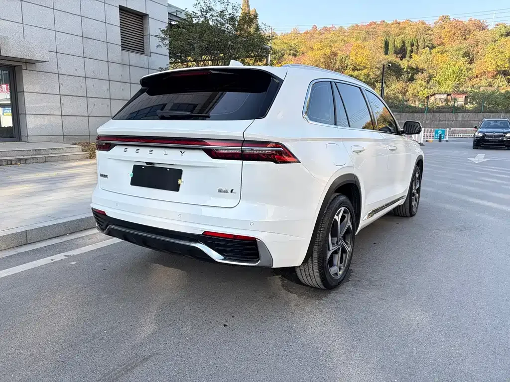 Geely Xingyue L — фото 7
