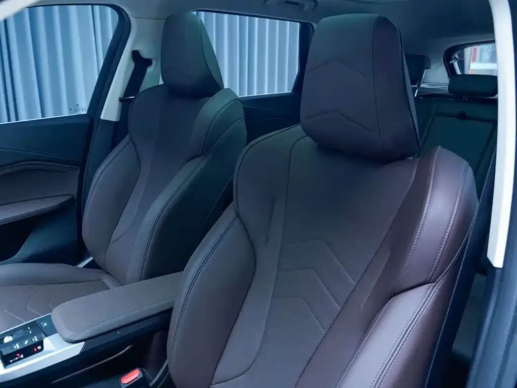 BMW X1 2025 из CN, фото 8